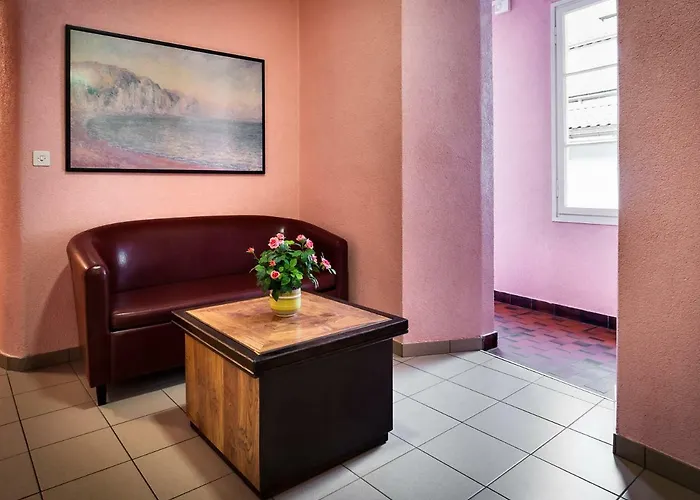 伊思鲁姆斯德尔安杰罗酒店 洛迦诺